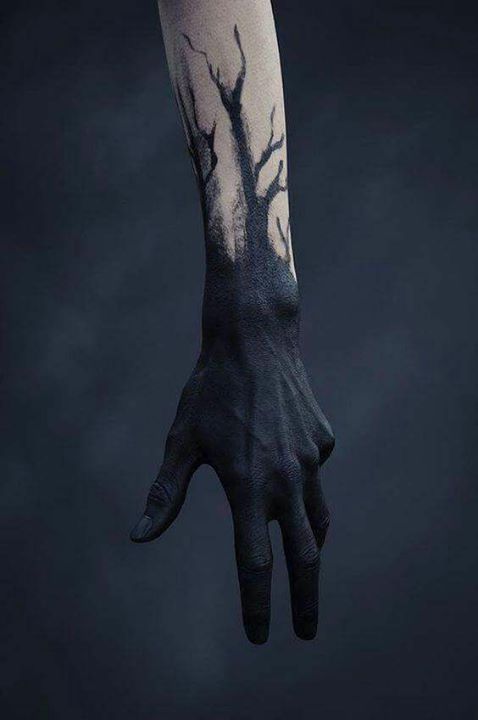 The charring...
And its perfumed singe..
The erotica of my own burning...
The wi...